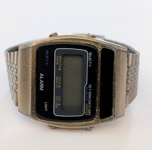 Vintage Quartz LCD Men's Watch - Gold Tone - Unknown Maker